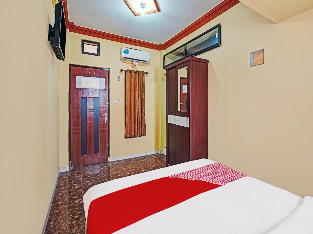 Oyo 90139 Arival Syariah Hotel